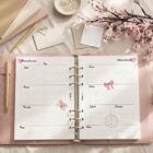 Recambios en planner rosa de corazones